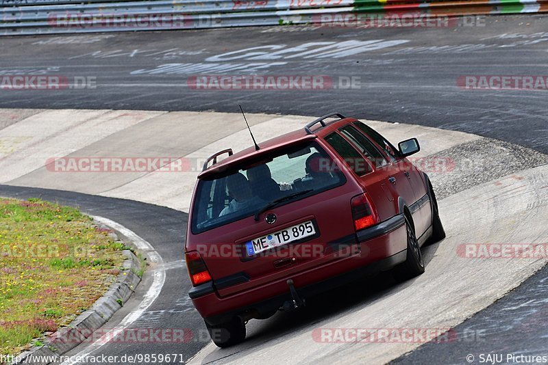 Bild #9859671 - Touristenfahrten Nürburgring Nordschleife (02.08.2020)