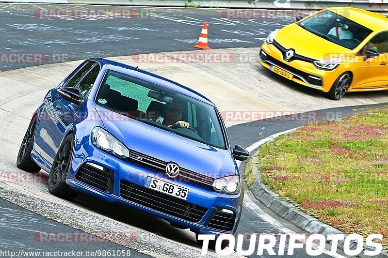 Bild #9861058 - Touristenfahrten Nürburgring Nordschleife (02.08.2020)