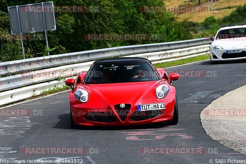 Bild #9861573 - Touristenfahrten Nürburgring Nordschleife (02.08.2020)