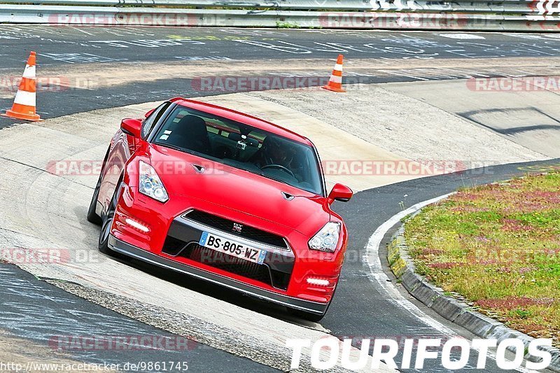 Bild #9861745 - Touristenfahrten Nürburgring Nordschleife (02.08.2020)