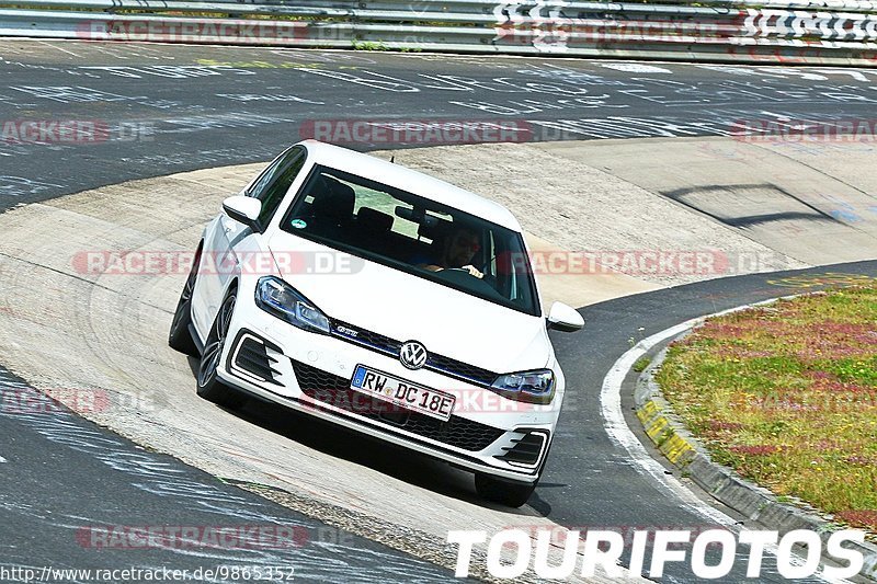 Bild #9865352 - Touristenfahrten Nürburgring Nordschleife (02.08.2020)