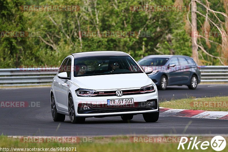 Bild #9868071 - Touristenfahrten Nürburgring Nordschleife (02.08.2020)