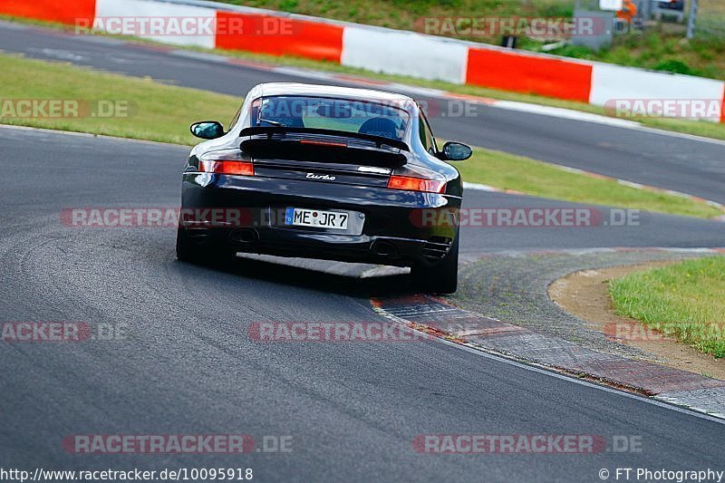 Bild #10095918 - Touristenfahrten Nürburgring Nordschleife (16.08.2020)