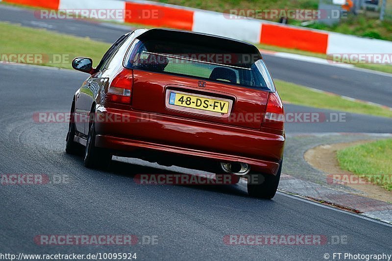 Bild #10095924 - Touristenfahrten Nürburgring Nordschleife (16.08.2020)