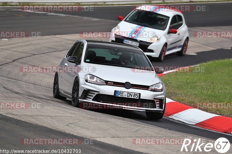 Bild #10432703 - Touristenfahrten Nürburgring Nordschleife (30.08.2020)