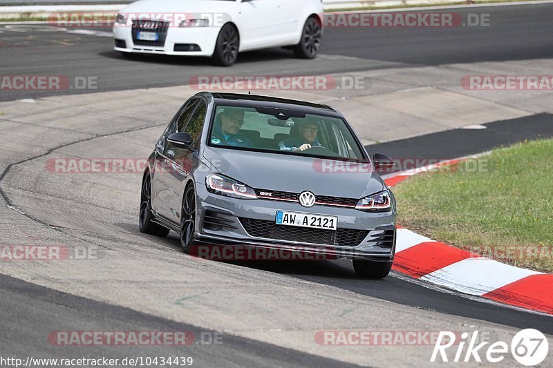 Bild #10434439 - Touristenfahrten Nürburgring Nordschleife (30.08.2020)