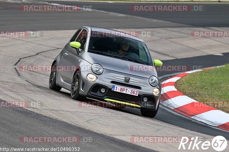 Bild #10490352 - Touristenfahrten Nürburgring Nordschleife (04.09.2020)