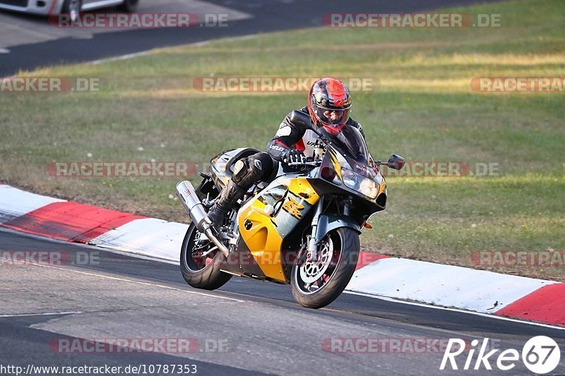 Bild #10787353 - Touristenfahrten Nürburgring Nordschleife (15.09.2020)