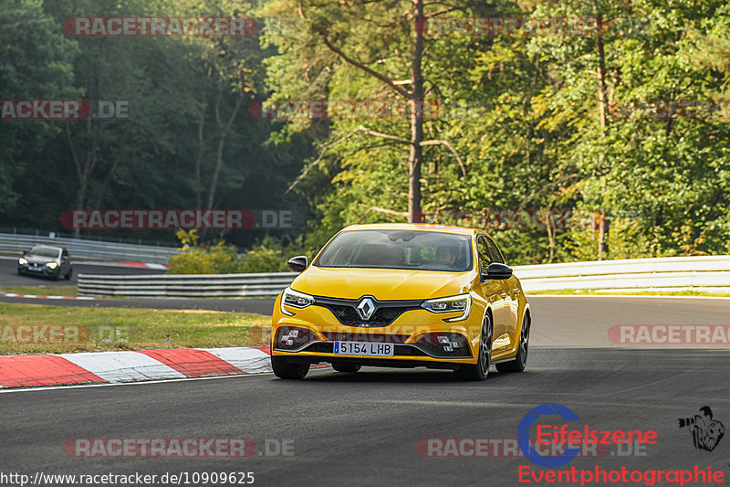 Bild #10909625 - Touristenfahrten Nürburgring Nordschleife (20.09.2020)