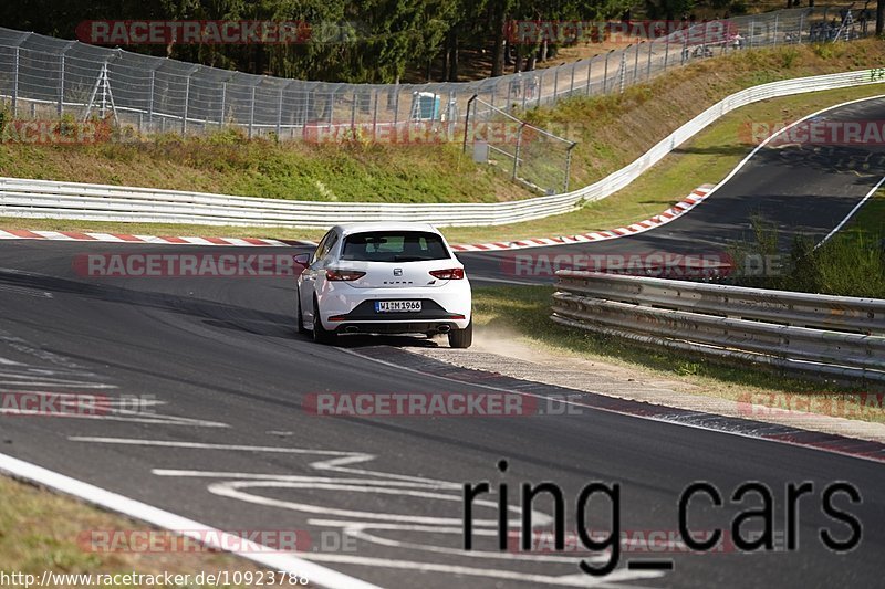 Bild #10923788 - Touristenfahrten Nürburgring Nordschleife (20.09.2020)