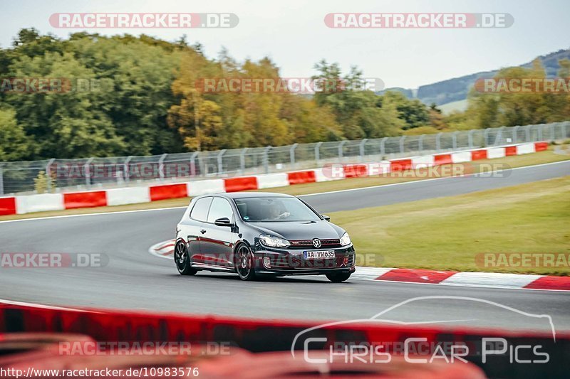 Bild #10983576 - Touristenfahrten Nürburgring Nordschleife (02.10.2020)