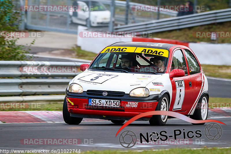 Bild #11022744 - Touristenfahrten Nürburgring Nordschleife (04.10.2020)