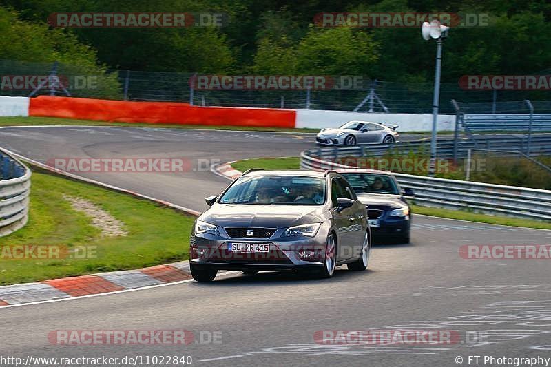 Bild #11022840 - Touristenfahrten Nürburgring Nordschleife (04.10.2020)