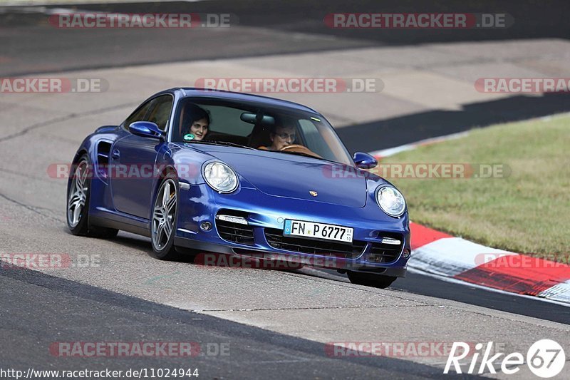 Bild #11024944 - Touristenfahrten Nürburgring Nordschleife (04.10.2020)