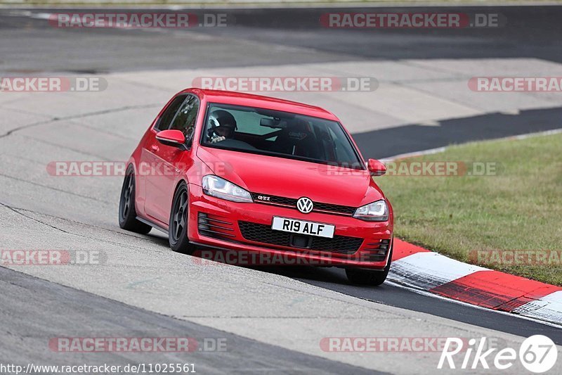 Bild #11025561 - Touristenfahrten Nürburgring Nordschleife (04.10.2020)