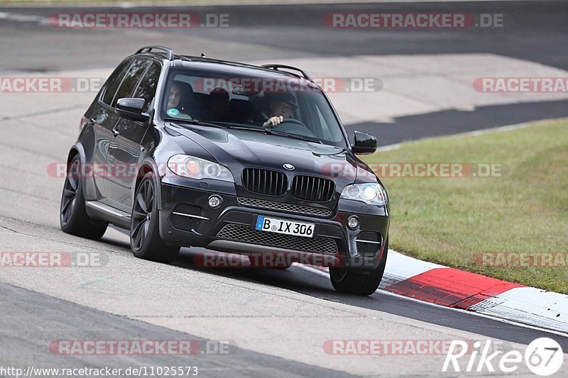 Bild #11025573 - Touristenfahrten Nürburgring Nordschleife (04.10.2020)