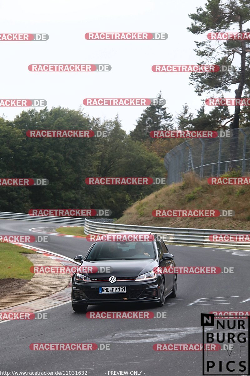 Bild #11031632 - Touristenfahrten Nürburgring Nordschleife (04.10.2020)