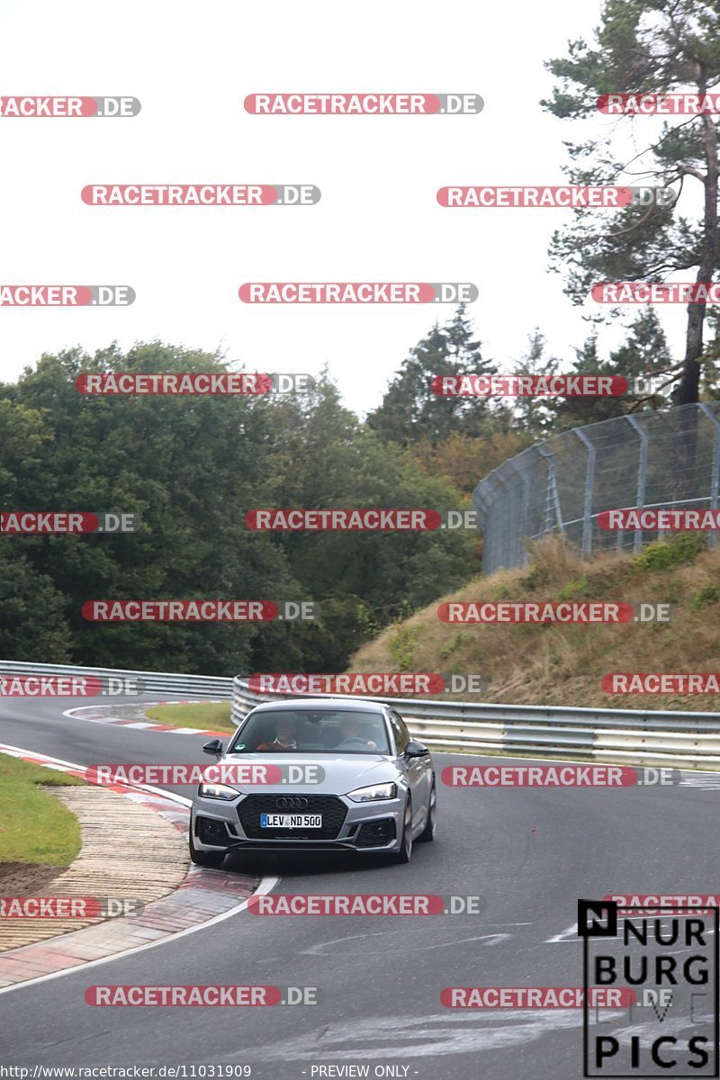 Bild #11031909 - Touristenfahrten Nürburgring Nordschleife (04.10.2020)