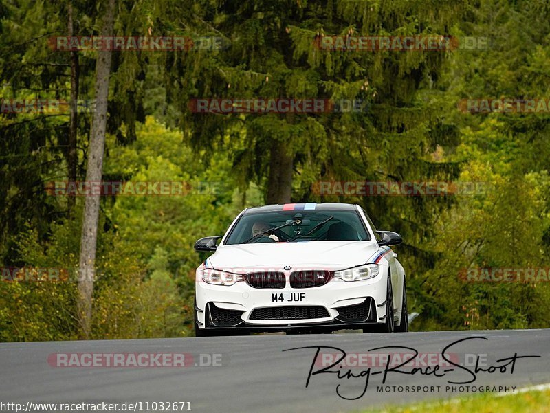 Bild #11032671 - Touristenfahrten Nürburgring Nordschleife (04.10.2020)