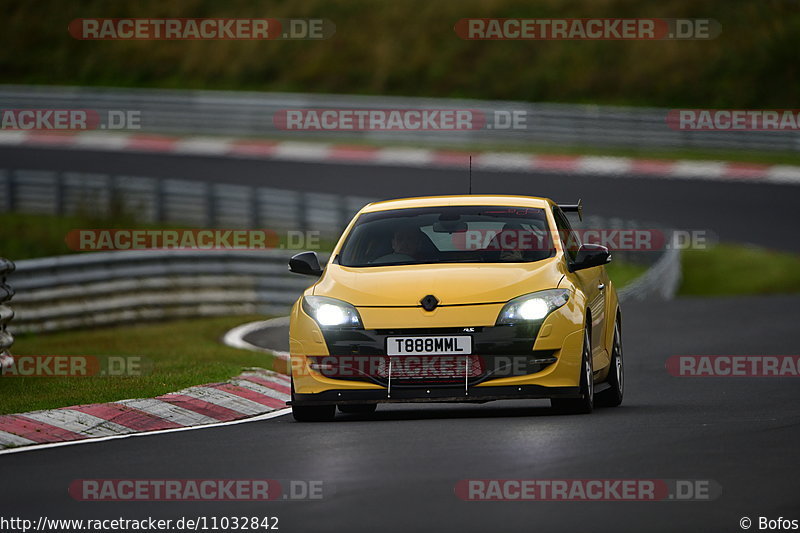 Bild #11032842 - Touristenfahrten Nürburgring Nordschleife (04.10.2020)