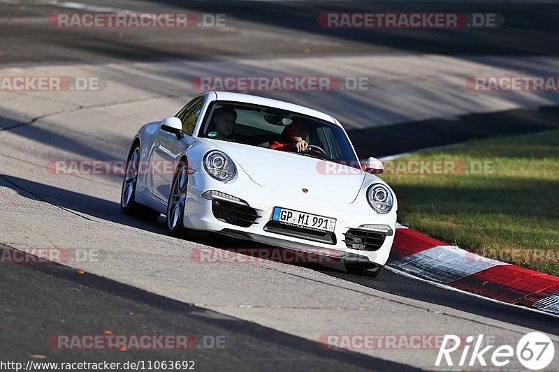 Bild #11063692 - Touristenfahrten Nürburgring Nordschleife (10.10.2020)