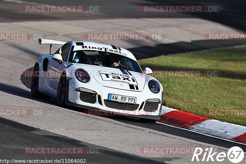 Bild #11064002 - Touristenfahrten Nürburgring Nordschleife (10.10.2020)