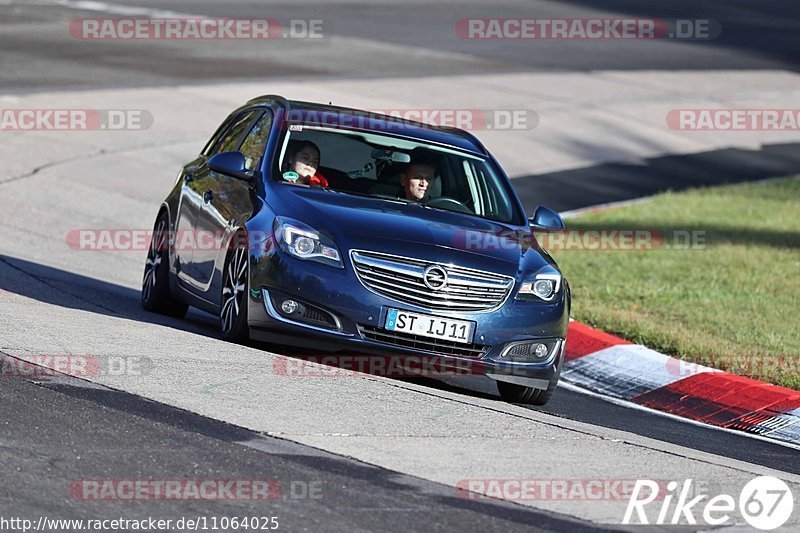 Bild #11064025 - Touristenfahrten Nürburgring Nordschleife (10.10.2020)