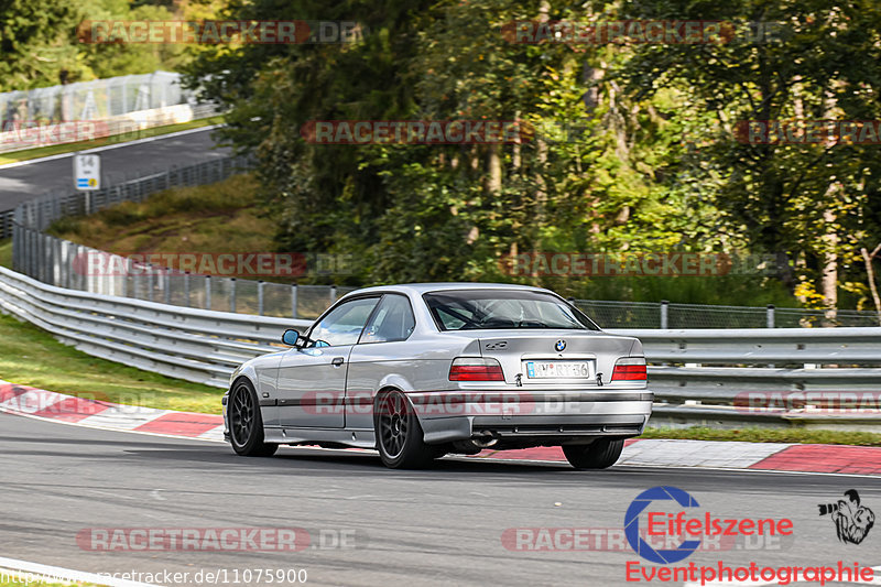 Bild #11075900 - Touristenfahrten Nürburgring Nordschleife (10.10.2020)