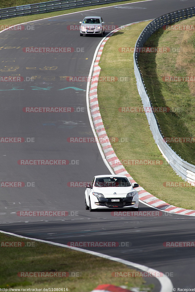 Bild #11080616 - Touristenfahrten Nürburgring Nordschleife (10.10.2020)