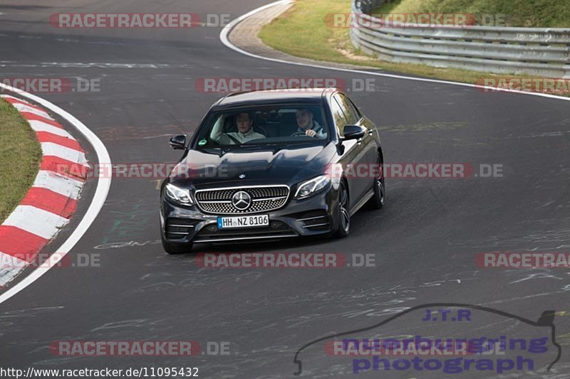 Bild #11095432 - Touristenfahrten Nürburgring Nordschleife (11.10.2020)