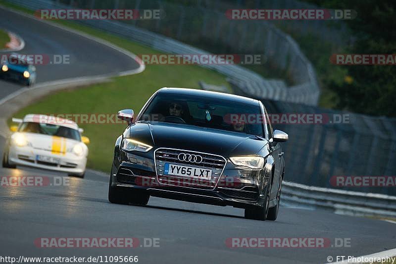 Bild #11095666 - Touristenfahrten Nürburgring Nordschleife (11.10.2020)