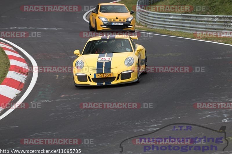 Bild #11095735 - Touristenfahrten Nürburgring Nordschleife (11.10.2020)