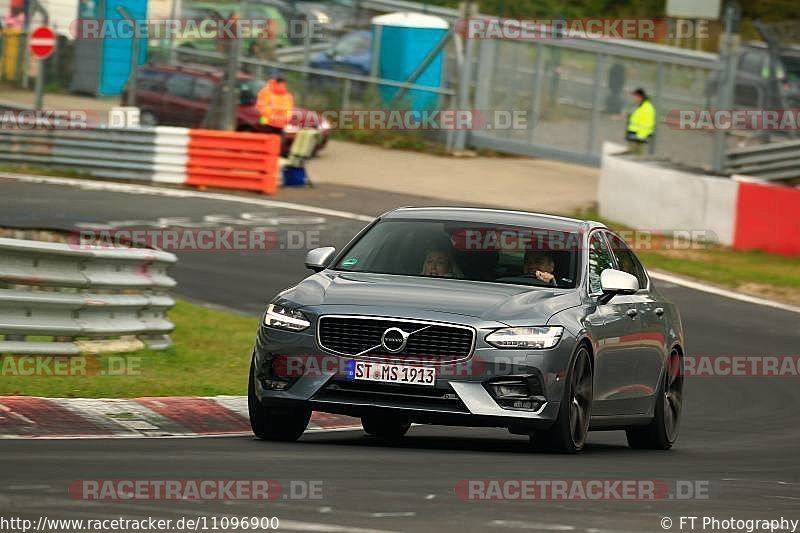 Bild #11096900 - Touristenfahrten Nürburgring Nordschleife (11.10.2020)