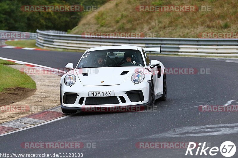 Bild #11123103 - Touristenfahrten Nürburgring Nordschleife (11.10.2020)