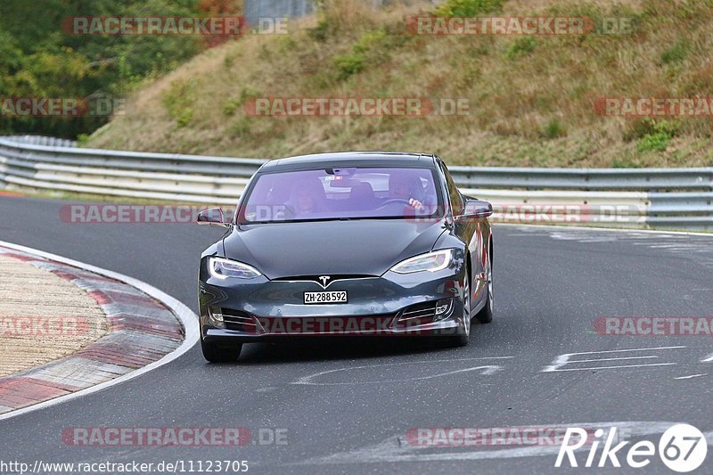 Bild #11123705 - Touristenfahrten Nürburgring Nordschleife (11.10.2020)