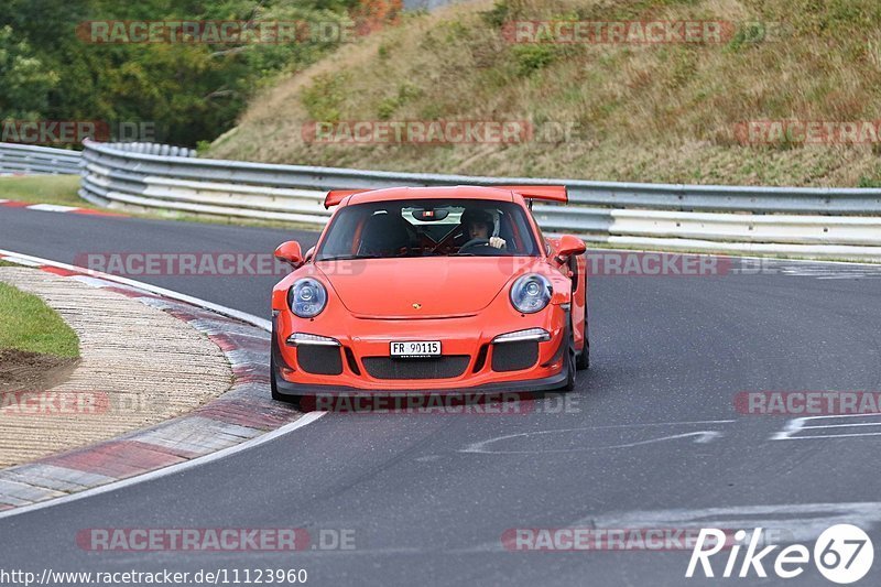 Bild #11123960 - Touristenfahrten Nürburgring Nordschleife (11.10.2020)