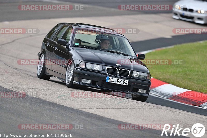 Bild #11199636 - Touristenfahrten Nürburgring Nordschleife (18.10.2020)