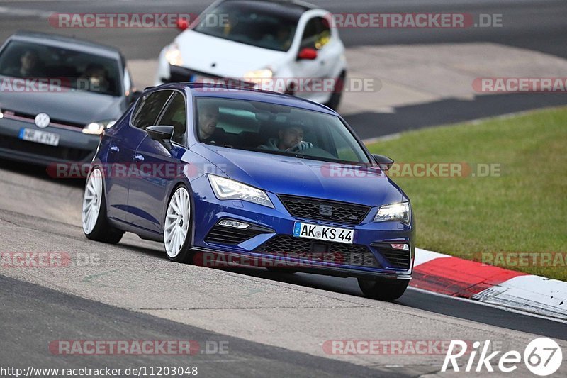 Bild #11203048 - Touristenfahrten Nürburgring Nordschleife (18.10.2020)