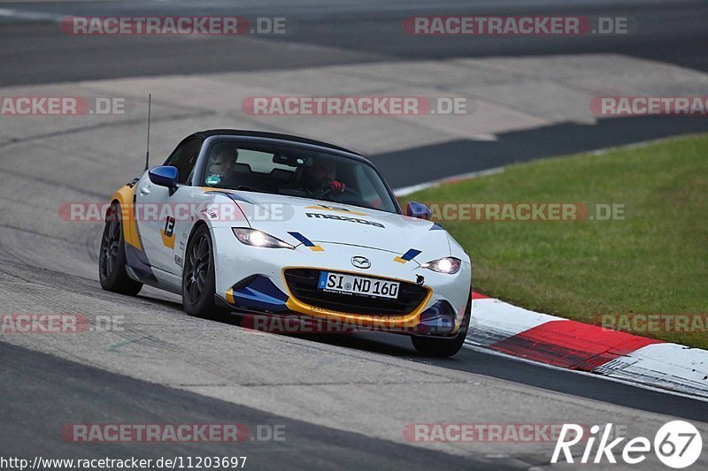 Bild #11203697 - Touristenfahrten Nürburgring Nordschleife (18.10.2020)