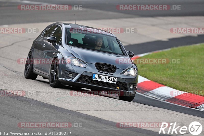 Bild #11309227 - Touristenfahrten Nürburgring Nordschleife (25.10.2020)