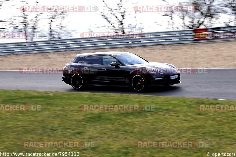 Bild #7954113 - Touristenfahrten Nürburgring Grand Prix Strecke (15.03.2020)