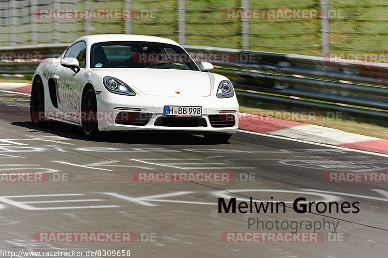 Bild #8309658 - Touristenfahrten Nürburgring Nordschleife (08.05.2020)