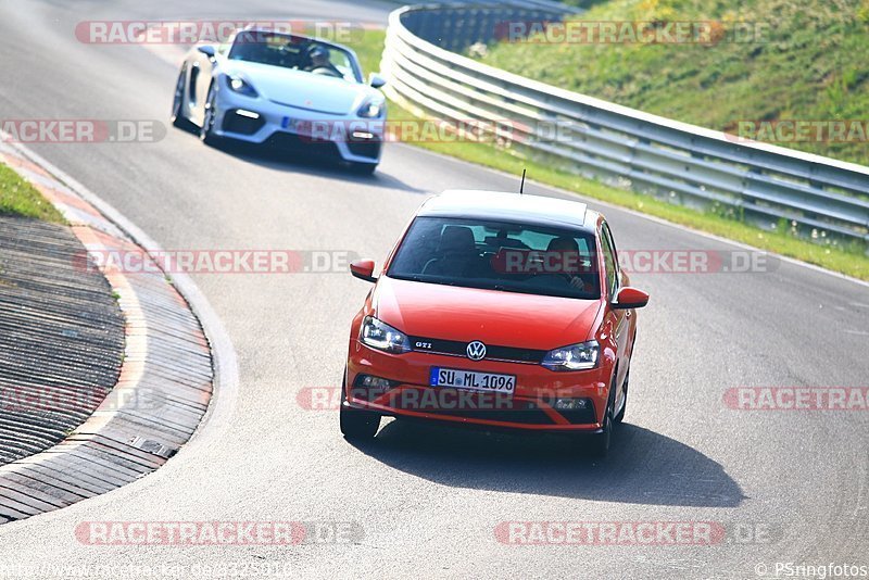 Bild #8325010 - Touristenfahrten Nürburgring Nordschleife (08.05.2020)