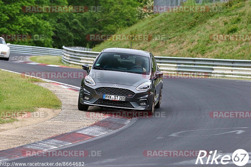 Bild #8664682 - Touristenfahrten Nürburgring Nordschleife (22.05.2020)