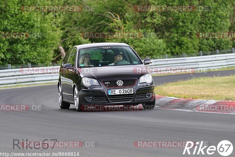 Bild #8668814 - Touristenfahrten Nürburgring Nordschleife (22.05.2020)