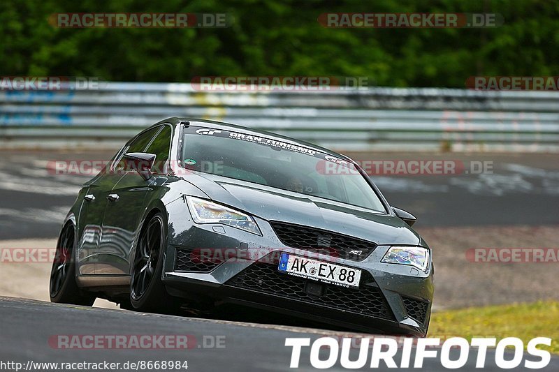 Bild #8668984 - Touristenfahrten Nürburgring Nordschleife (22.05.2020)