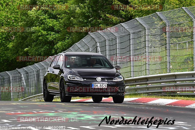 Bild #8690982 - Touristenfahrten Nürburgring Nordschleife (24.05.2020)