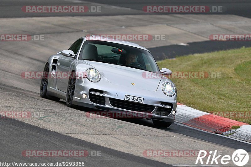 Bild #9293366 - Touristenfahrten Nürburgring Nordschleife (27.06.2020)