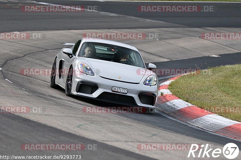 Bild #9293773 - Touristenfahrten Nürburgring Nordschleife (27.06.2020)