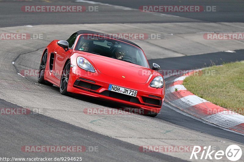 Bild #9294625 - Touristenfahrten Nürburgring Nordschleife (27.06.2020)